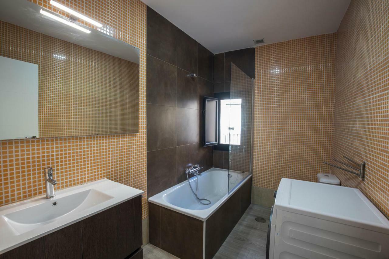 Apartamentos Caceres Turistico Exteriör bild