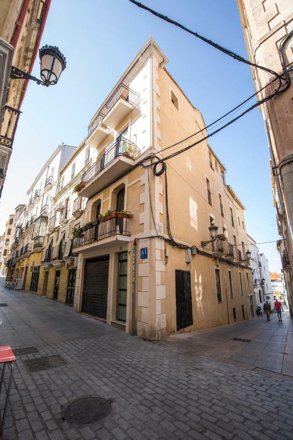 Apartamentos Caceres Turistico Exteriör bild